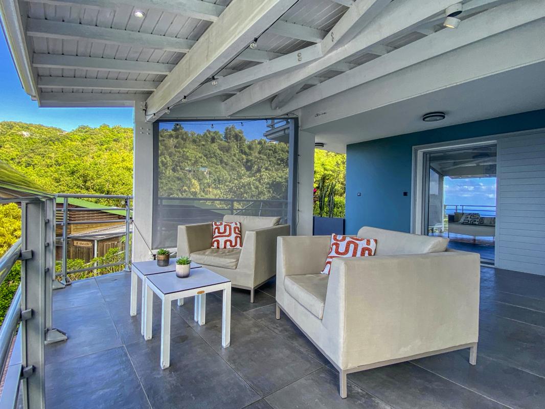 8.Location Villa piscine vue mer Deshaies Guadeloupe_Terrasse